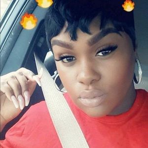 Meet your Posher, Serena